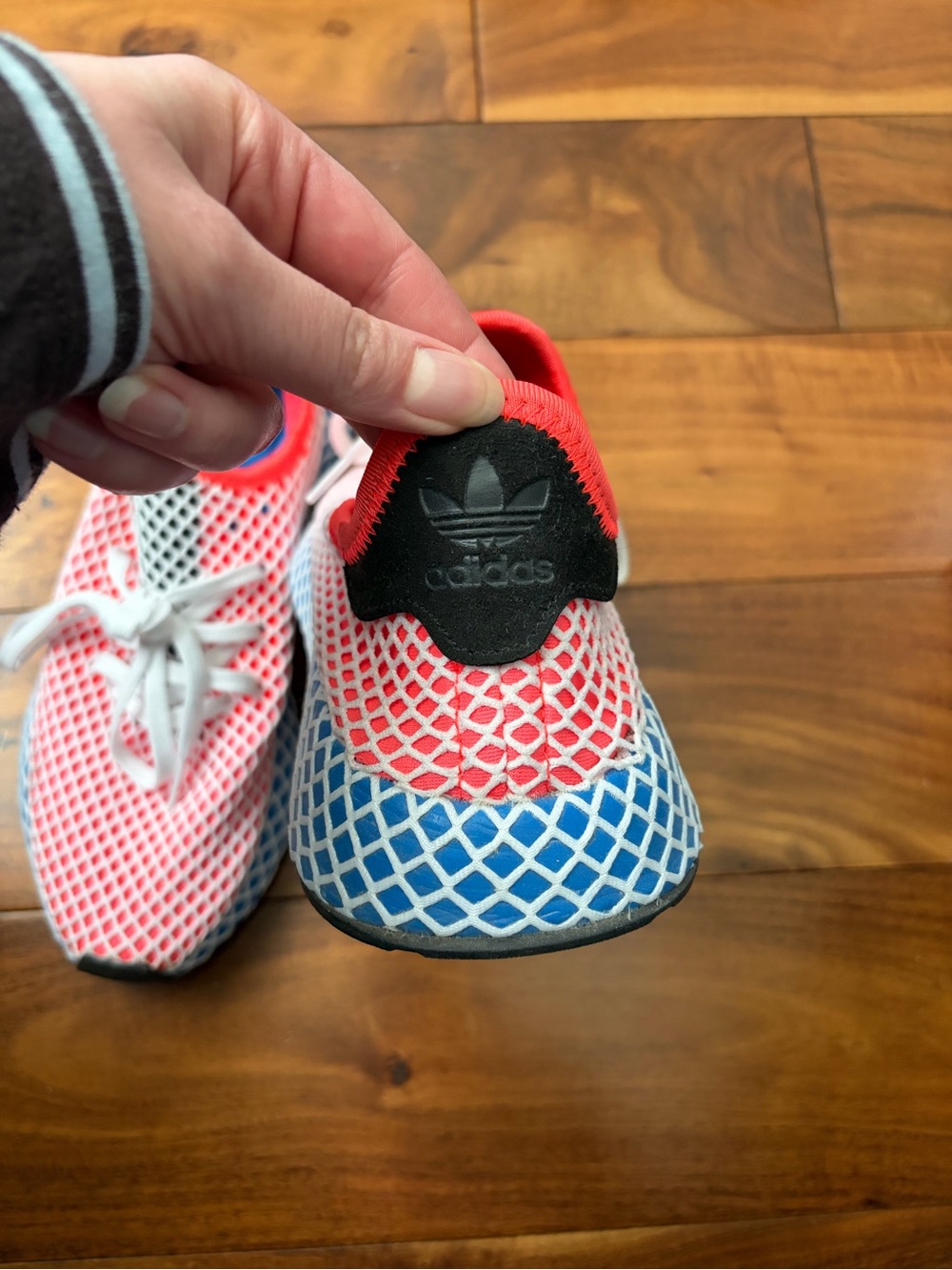 Adidas Deerupt Women’s Red & Blue Mesh Sports Shoes - Picture 3 of 7